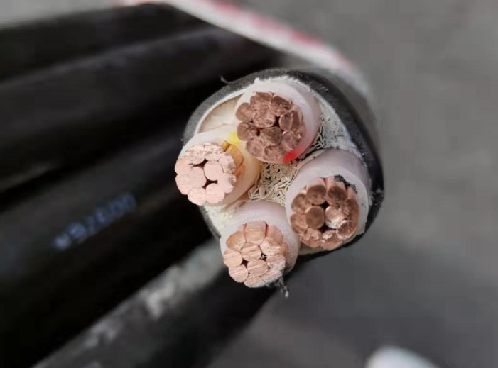 金聯宇電線電纜是電力配套產業(yè)中的重要一環(huán).jpg